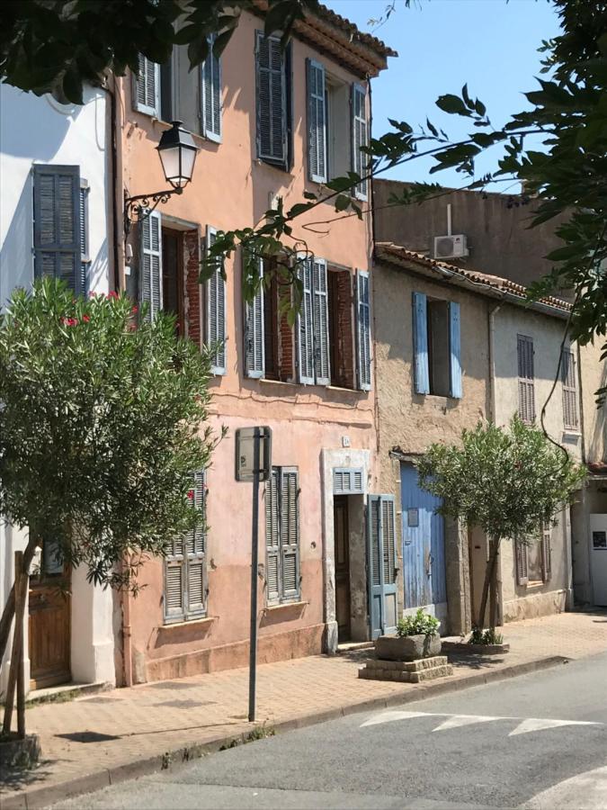 Apartamento La LAZARENCO Le Plan-de-la-Tour Exterior foto
